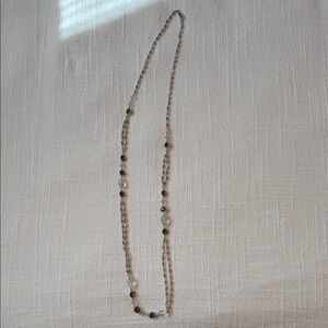Elegant Beaded Necklace in Silver and Gray